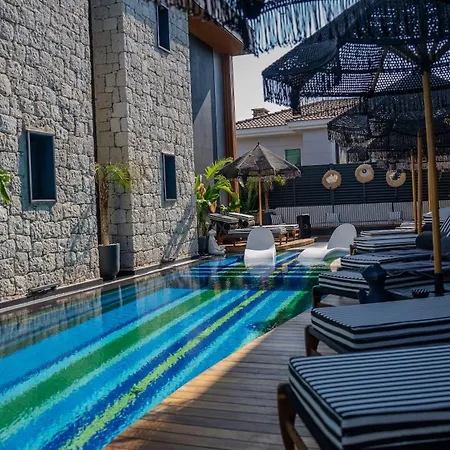 The Grey Alacati Çeşme