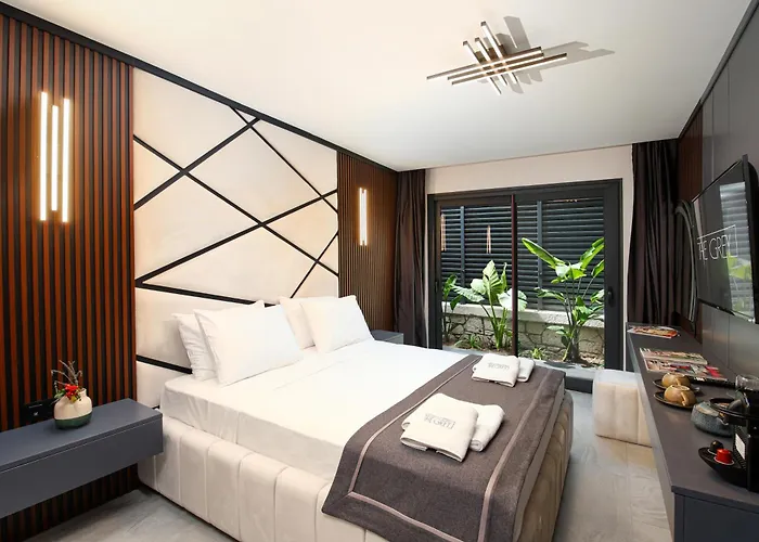 Отель The Grey Alacati Кешме