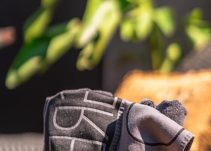 The Grey Alacati * Кешме