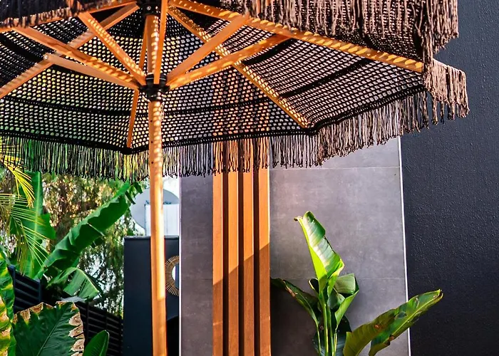 Отель The Grey Alacati Кешме