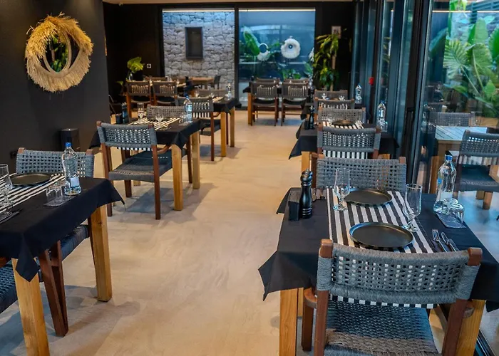 Отель The Grey Alacati